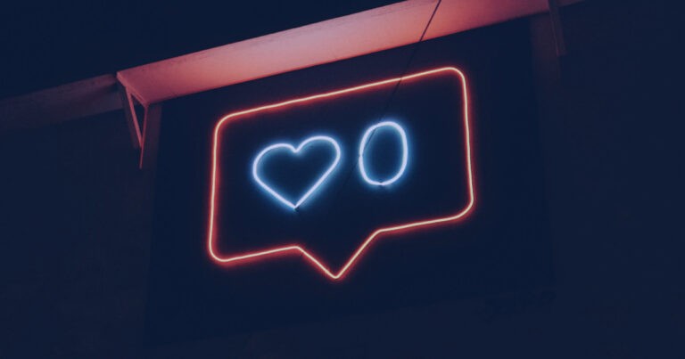 Airbnb Ends Associates Program