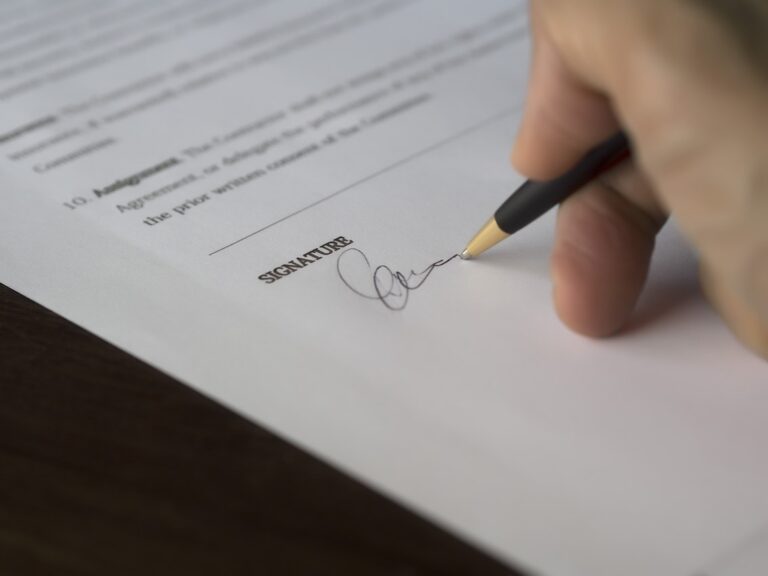 Most Important Things to Include in Your Short-Term Rental Agreement Short-term rental agreement