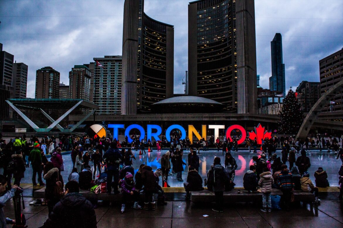Best Places to Own an Airbnb in Toronto 1